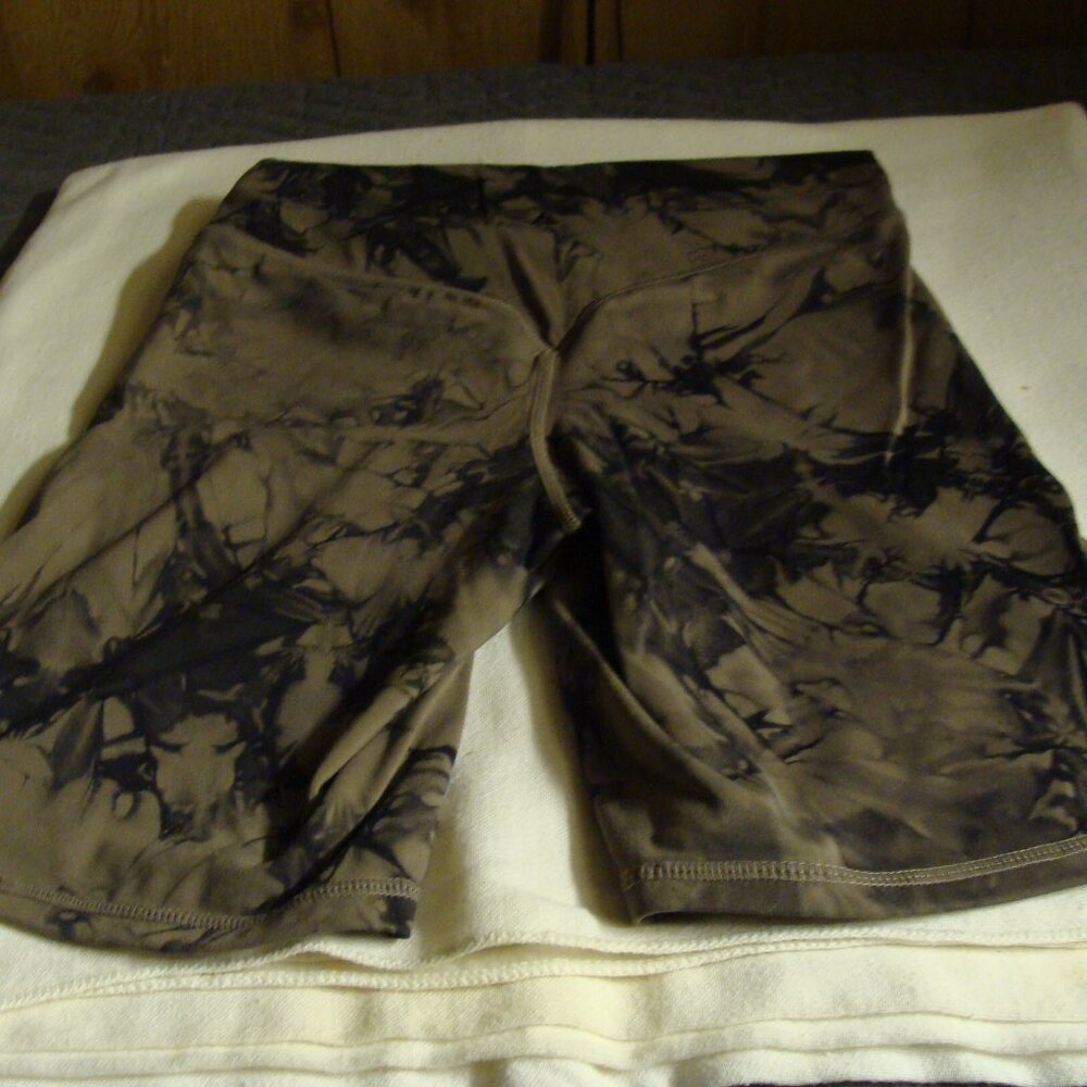 Women's Balance Cameo Shorts